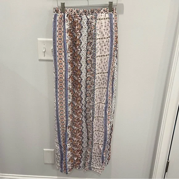 Francesca’s buttons Multicolor Aztec Patterned Sheet Maxi Skirt with Front Slit - Picture 10 of 10